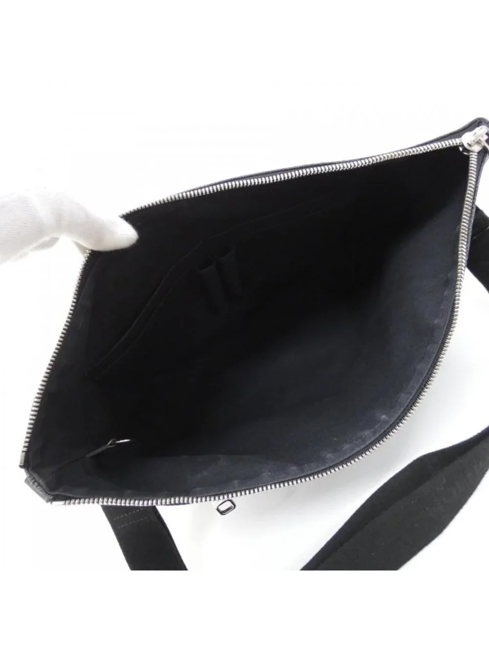 Louis Vuitton Damier Graphite Mick MM Shoulder Bag